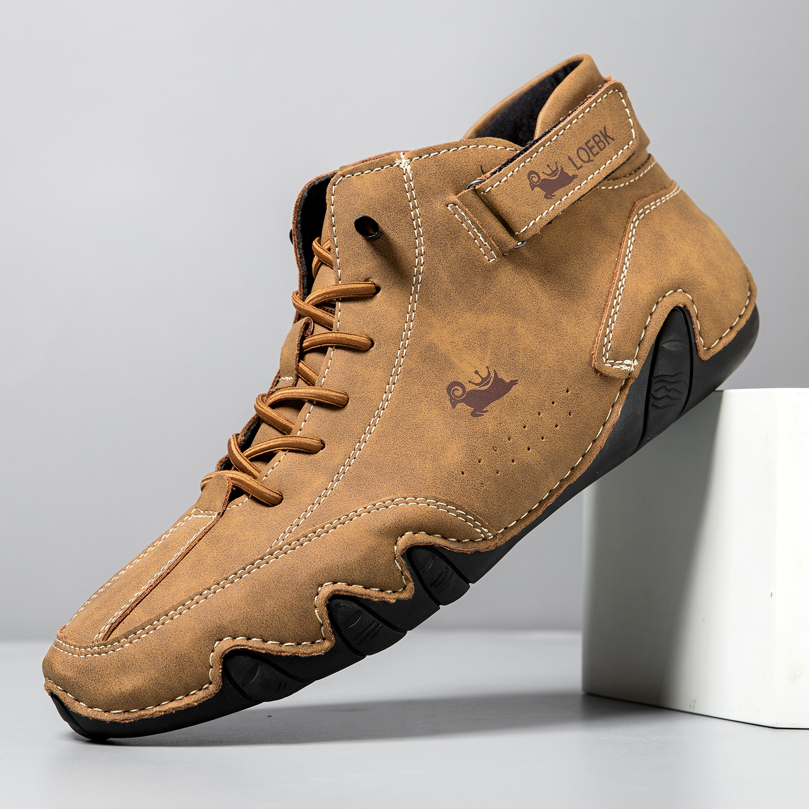 Leather Casual Shoes Sneakers  - Men'S Shoes Comfortable Walking บทวิจารณ์และราคา