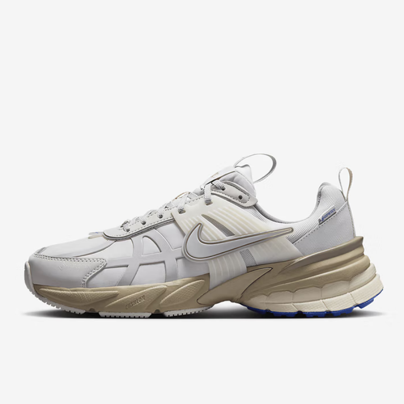 Nike's New Thick-Soled Dual-De - Men Shoes Must Have บทวิจารณ์และราคา