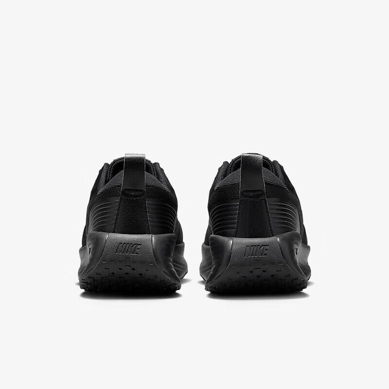 Nike's New Black Warrior Soft- - Men Shoes Must Have บทวิจารณ์และราคา